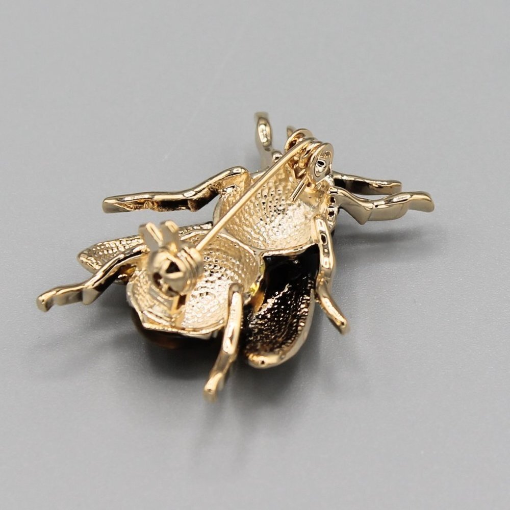Bee pin brooch jewelry insect animal black gold tone fashion cute adorable - Picture 6 of 6